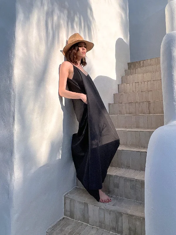 Bua Linen Maxi dress - Black